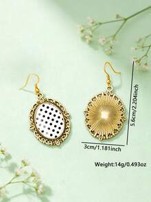1 par de pendientes ovalados minimalistas con patrón de lunares en blanco y negro con encaje hueco, adecuados para el uso diario de las mujeres - Blanco - Ver 4