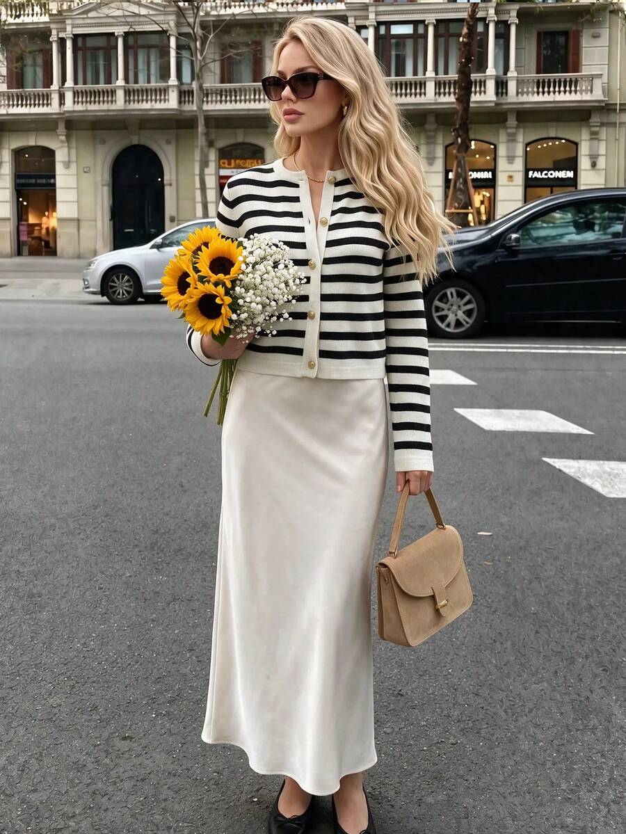 Women's Elegant Striped Crew Neck Knit Cardigan, Versatile Fashion Casual Sweater, Retro Jacket For Commuting, Autumn Fall - Black and White - View 1