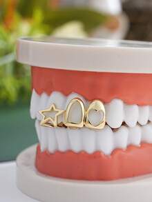 Set 2 buah Grillz Patchwork Bintang Asimetris Berongga, Penutup Gigi Samping Hip Hop yang Dipersonalisasi, Perhiasan Gigi Kostum Halloween, Cocok untuk Pemakaian Sehari-hari - Paket berisi dua buah - View 2