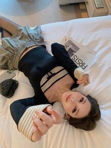 Patchwork Striped 2-In-1 Crew Neck Long Sleeve T-Shirt, Fitted Design Contrast Color Waist Women's Top, Spring/Summer Black - Black - View 3