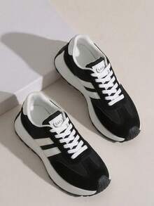 Women's Casual Sneakers, Versatile Daily Walking Shoes, Lightweight And Comfortable All-Season Style, Women's Wide-Fit Sneakers, - Black - View 6