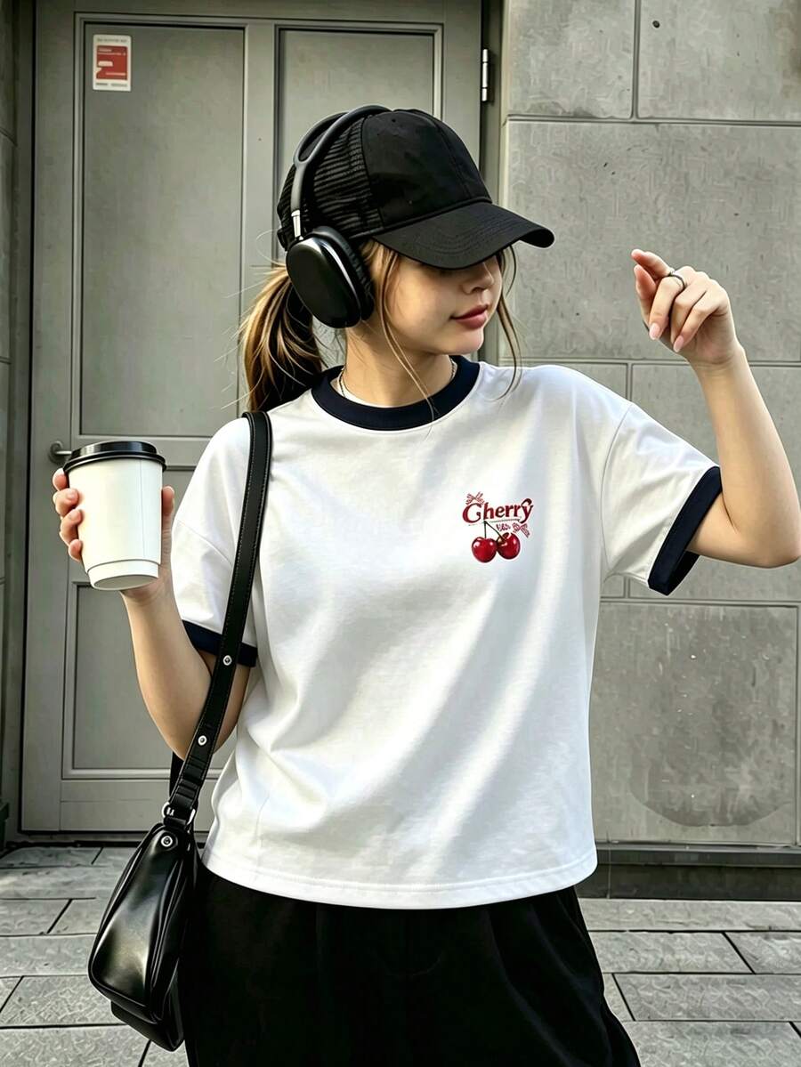 青少年女孩甜美櫻桃刺繡對比色短袖休閒T恤,適合日常穿著與度假 - 白色 - 查看 1