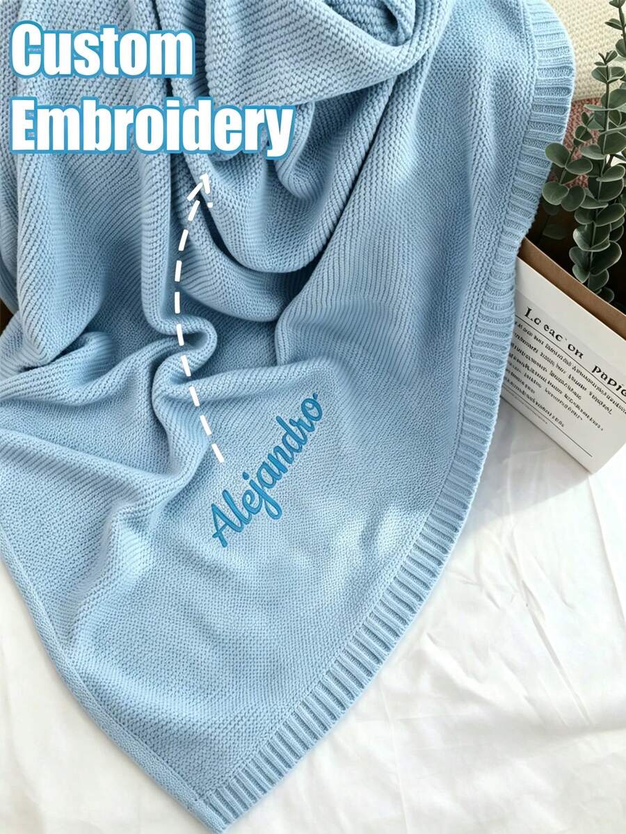 客製化刺繡針織毯,嬰兒車蓋毯,包巾,午睡毯,沙發披毯,個性化刺繡標誌,可機洗,可手洗(姓名/首字母/文字/日期/祝福),柔軟舒適,適合四季,居家、床鋪、旅行,情人節禮物,床罩,沙發毯,現代刺繡設計/午睡毯,便攜|時尚|柔軟觸感,週年紀念 - 彩色 - 查看 1