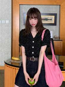 夏季V領單排扣短袖蕾絲女款休閒襯衫上衣 黑色 - 黑色 - 查看 9