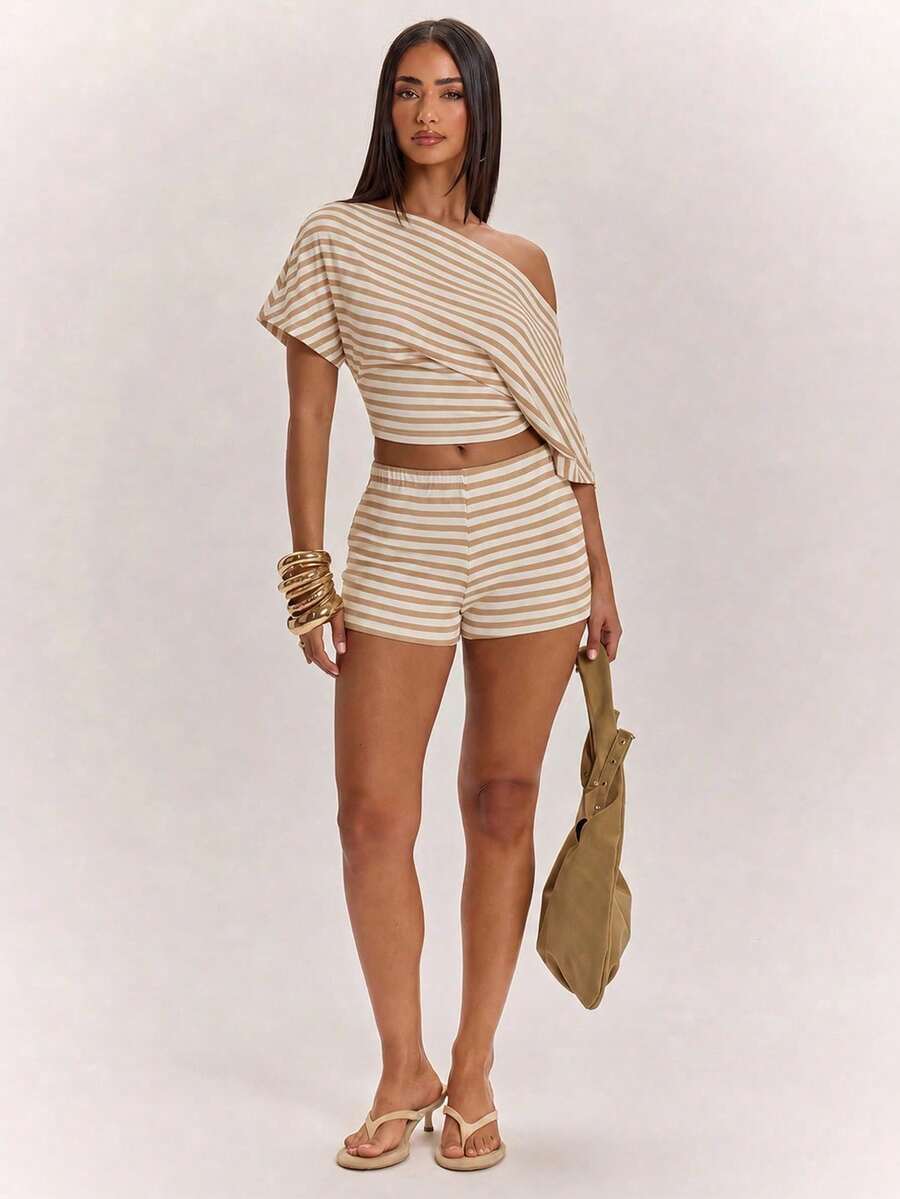 Women Two-Piece Outfits - 杏色 - 查看 1