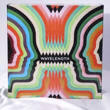 1 Unit Wavelength Psychic Party Game Kit, Full Gradient Abstract Themed Card Set, Premium Thick Paper Cards, Vibrant Rainbow Curved Layer Box Art Design, Interactive Perception Game, Costume Party, All Season Game Night - Multicolor - View 2