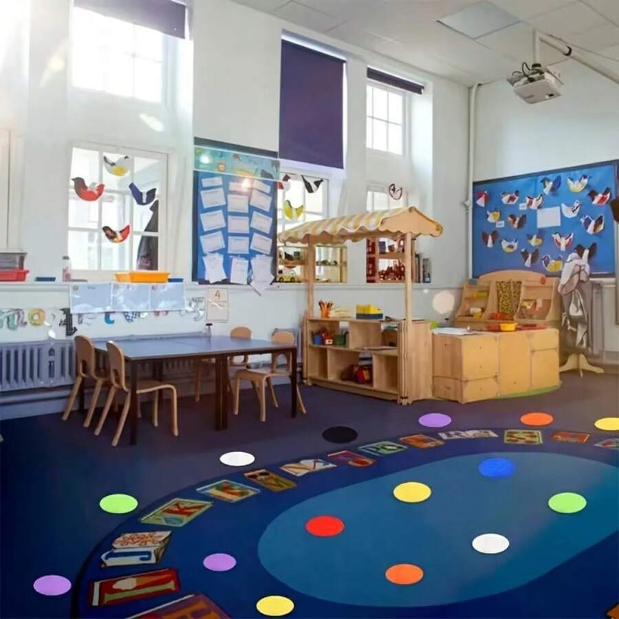 30 piezas Puntos de Alfombra Mágica de 4 Pulgadas | Marcadores de Lunares de Colores, 9 Colores Aleatorios, Adecuados para Fijación de Asientos en el Aula, Juegos y Entrenamiento del Maestro, Reutilizables y Fáciles de Limpiar, Marcadores de Punto Fijo y Juegos - Varios estilos - Ver 1