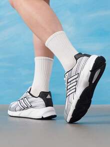Adidas 男士 2026 春季 TECHNOCHAOS 2000 極簡舒適休閒日常運動跑步鞋 HQ7282 - 白/白/一號黑 - 查看 4