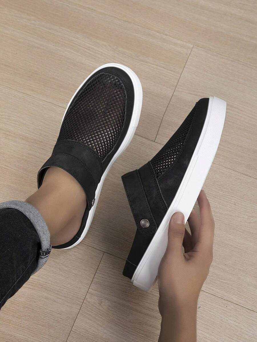 Sandalias tipo slide de malla de unicolor para hombre con patchwork de microfibra, parte superior hueca y correa trasera ajustable, adecuadas para ir al trabajo, viajar, conducir y uso diario en verano - Negro - Ver 1
