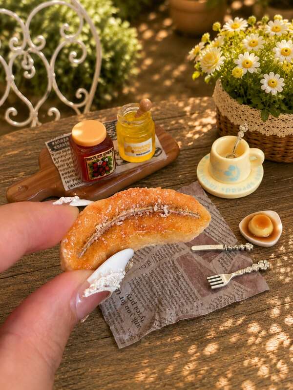 Miniature Breakfast & Afternoon Tea Decor, Mini Desktop Resin Dessert & Bread Ornament, 1:12 Dollhouse Kitchen & Restaurant Decoration Display, Photography Prop
