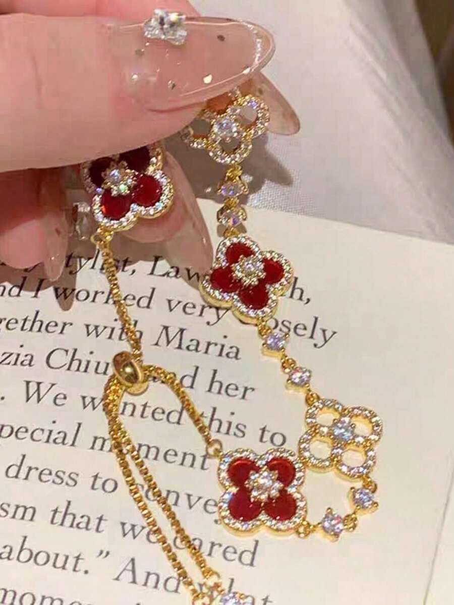 1pc Elegant Rhinestone Inlaid Faux Natural Pink Shell Hollow Four-Leaf Clover Adjustable Bracelet - Luxurious Jewelry For Women, Suitable For Daily Wear And Parties - Multicolor - View 1