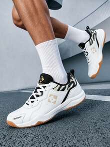 KUMPOO Professional Training Shoes Men'S Low Top / Anti-Slip & Shock Absorption / Lightweight Badminton Sports Shoes / KHR-D21 - White/Black - View 2