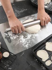 1pc Stainless Steel Rolling Pin, Reusable Stainless Steel Rolling Pin, Durable Kitchen Tool For Baking, Pizza, Pie, Pastry, Noodles, Dumplings, Dough, Cookies, Candy Making, Non-Stick, Suitable For Home, Kitchen, Birthday Party, Holiday Use. - View 7