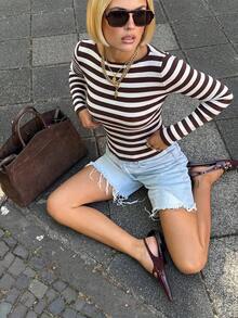 FOR BEAUTY كنزة نسائية Y2K مخططة أفقياً باللون البني والأبيض، بياقة قارب وأكمام طويلة، بقصة ضيقة ومحبوكة مضلعة، ملابس العودة إلى المدرسة، خريف/شتاء - بني - مشاهدة 5