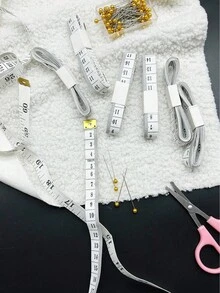 Pita Ukur Putih Lembut, 150cm/60in, Desain Skala Ganda, Cocok Untuk Pengukuran Tubuh, Menjahit, Memotong Kain, dan Berbagai Skenario Lainnya, Aksesori Pengukuran Praktis untuk Kerajinan Tangan - Pita pengukur lembut berwarna putih - View 2