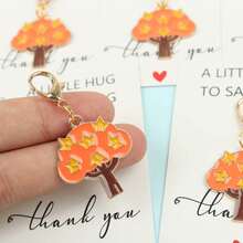 5pcs/10pcs Autumn Maple Leaf Enamel Keychain, "A Little Hug To Say A Big Thank You" Card, Fall Pocket Hug Appreciation Gift For Teachers & Coworkers - Multicolor - View 8