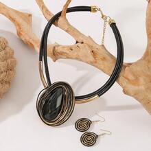 Vintage Fashion Exaggerated Water Drop Resin Colorful Necklace - Black - View 3