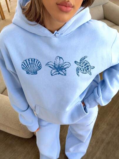 Women's Floral Shell Turtle Pattern Blue Hooded Sweatshirt, Island Vacation, Warm Thermal Lined Sweatshirt, Casual Long Sleeve Pocket Sweatshirt For Outings And Gatherings, Autumn/Winter
