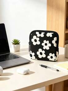 Floral Pattern Printed Coin Purse, Earphone Storage Bag, Multi-Functional Key And Card Wallet, Perfect Gift With Printed Design, Suitable For Storing Data Cables, Power Banks, Coins, Earphones, Cards And More, Applicable For Various Scenarios,Bedroom Room Decor,Back To School - View 3