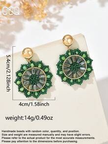 OOQ 1對波希米亞手工編織圓形紋理耳環，鑲嵌綠色水晶與種子珠花卉圖案，時尚設計度假風手工串珠水晶圓形花卉耳環，適合女性日常與度假穿著 - 綠色 - 查看 2