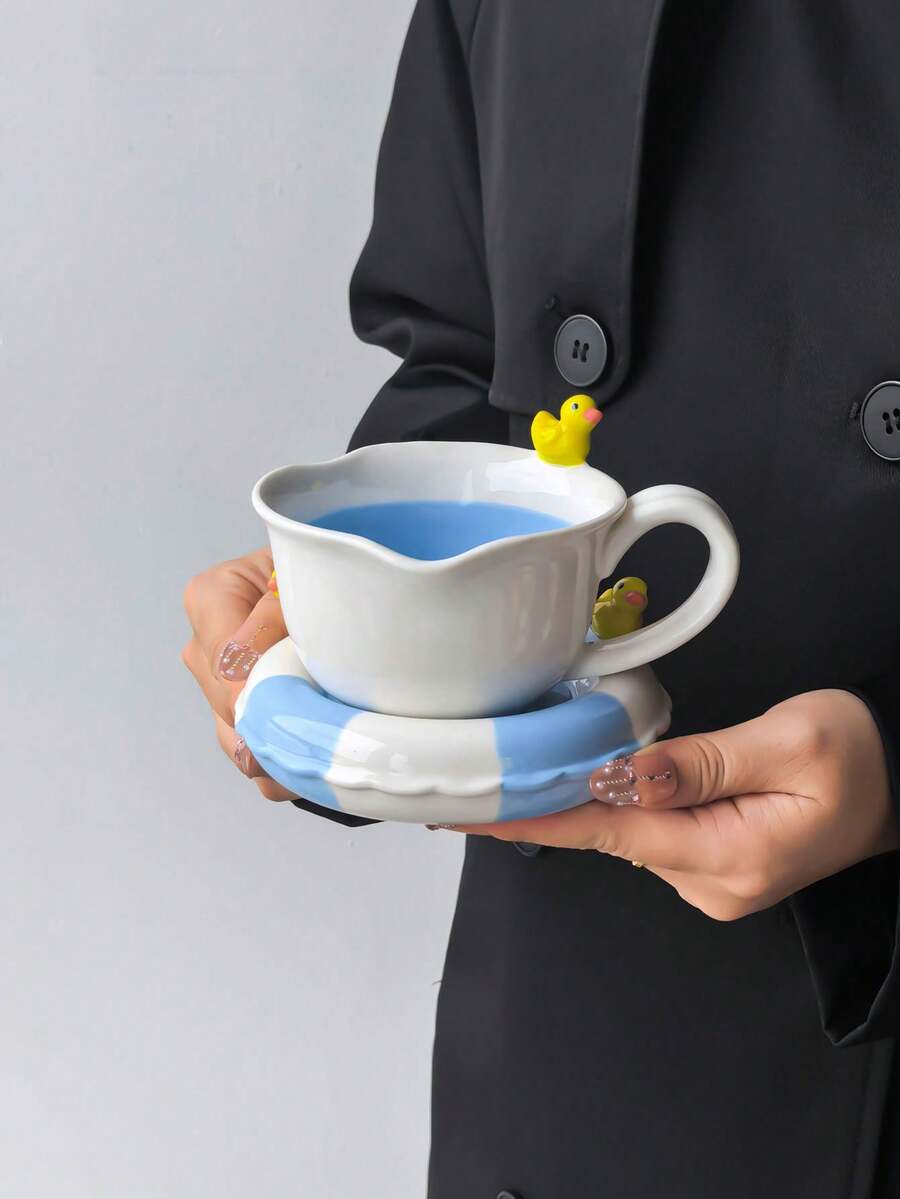 1 Set Summer Pool Duck Ceramic Coffee Cup & Saucer, Ins Style Blue & White Colorblock Embossed Little Yellow Duck Mug, Paired With Blue & White Swim Ring Plate, Personalized Creative, Cute, Gift, Commercial, Artwork