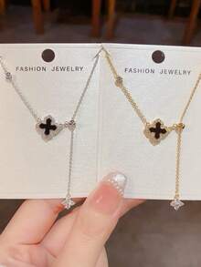 1pc Niche Zirconia Four-Leaf Clover Pull-Chain Tassel Necklace, Delicate Fashionable Luxury Versatile High-End Collarbone Chain, Four-Leaf Clover Necklace - Four-leaf Clover Necklace - View 3