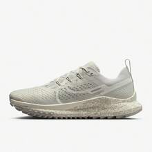 Nike Authentic Pegasus Trail 4 女款透氣低筒跑步鞋 FZ3778-072 - FZ3778-072 - 查看 2