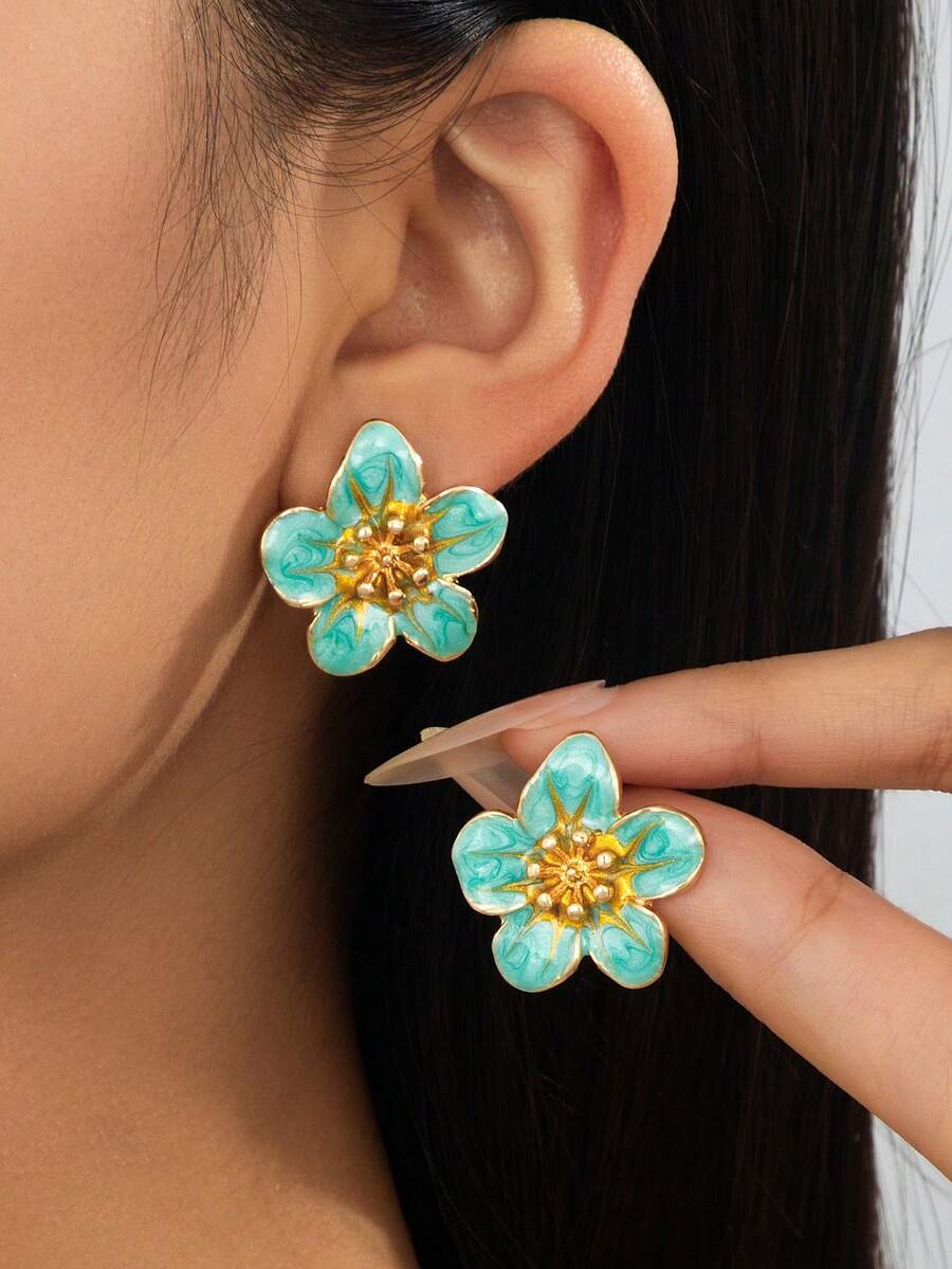 1 Pair Exquisite Design Summer Green Enamel Drip Oil Fake Beach Style Flower Shaped Versatile Women's Plumeria Stud Earrings - Green - View 1