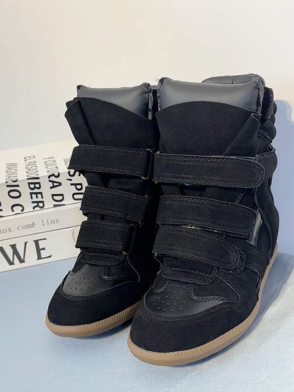 ISA New 2026 Women's High-Top Sneakers, Casual Style, With Concealed Wedge Heel And Matching Colours.