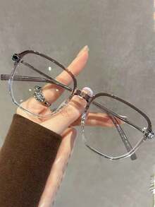 Kacamata Unisex Retro Glossy Black Oversized Polygon Frame, Dekorasi Logam, Membuat Wajah Tampak Lebih Ramping, Warna Solid, Cocok untuk Kantor dan Pemakaian Sehari-hari - Clear - View 9