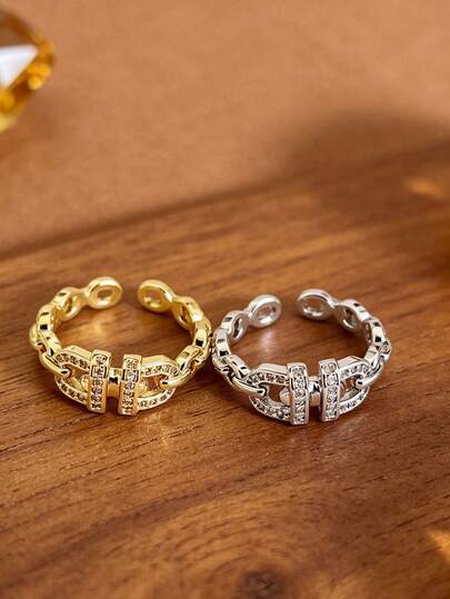 Light Luxury Pig Nose Double D Letter Rhinestone Open Ring For Women, Gold & Silver Dual Color Options, Full Rhinestone Hollow Geometric Design, Niche High-End Versatile Hand Accessory, Daily Commute Layering Jewelry, Fashion Item, Suitable For Everyday Wear, Holiday Gifts, Exquisite Jewelry