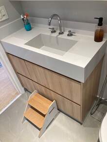 Escada Infantil Montessori Escadinha 2 Degraus Criança Pia Banheiro Cozinha Até 35kg - Branco - Visão 5