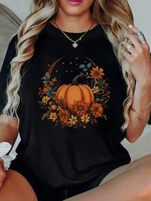 Women's Oversized Round-Neck T-Shirt With An Autumnal Pumpkin Flower Wreath Design, Graphic T-Shirt With A Loose Fit. KQYL - Black - View 1