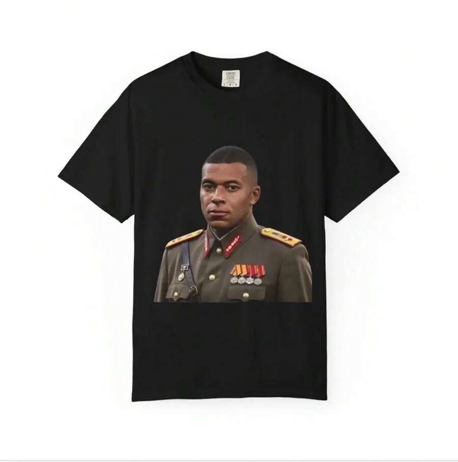 Mbappé Portrait T-Shirt: Garment-Dyed Heavyweight Cotton Tee - Negro - Ver 1