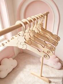 4pcs Cute Cartoon Animal Wooden Baby Hangers, Bear, Rabbit, Puppy Pattern, Non-Slip Nursery Closet Storage Organizer Hooks, Baby Room Decor Hooks - Multicolor - View 10