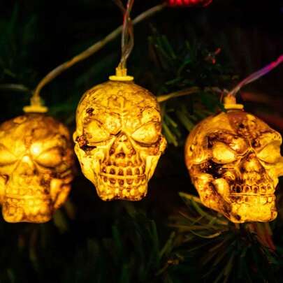 1PC 10 Lights 2m Halloween Vintage Skull String Lights, Suitable For Halloween, Party, Holiday, Living Room, Bedroom, Haunted House Decoration [Battery Box]