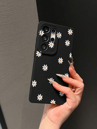 1pc Black Matte Anti-Fall Anti-Slip TPU Soft Phone Case UV Printed Daisy Pattern Phone Case Compatible With S22/S23/S23PLUS/S23ULTRA S23FE S24 S24PLUS S24ULTRA S25 S25PLUS S25ULTRA S25FE S26 S26PLUS S26ULTRA 4GA05S A06 A07 A134G A135G A14 4G/5GA15 4G/5G A16 A17 A225G1235G A255G A33 5G5GA34 A355GA37A51A52 5GA53 5GA54 5GA55 5GA56A57