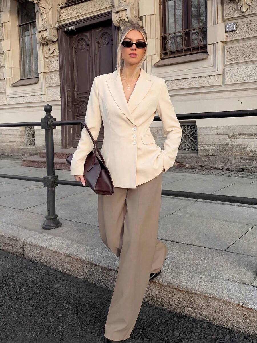 Women's Fashion Beige Woven Fabric Blazer, Front Button Design, With Pockets, Autumn/Spring New Minimalist Style Cinched Waist Apricot Blazer, Elegant OL Commute Slim Fit Flattering Blazer Jacket - Apricot - View 1