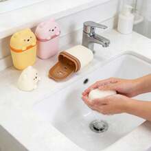1pc Cute Travel Soap Dispenser, Portable Leak-Proof Liquid Soap Container With Lid, Soap Dish With Drainage Function, Suitable For Bathroom, Gym, Travel, Camping And Outdoor Use (Bear Shape) - View 9