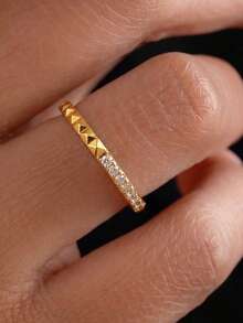 1pc Fashionable Personalized Minimalist Geometric Rivet Slanted Titanium Steel Rhinestone Inlaid Gold Size Ring, Suitable For Women's Daily Wear And Holiday Gifts - Gold - View 3