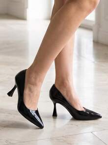 Fashionable & Comfortable High-End Plus Size Pointed Toe High Heel Shoes For Women - Black - View 4
