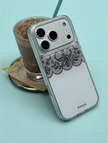 Casing Ponsel Minimalis Elegan dan Modis dengan Motif Bunga Renda, Kompatibel dengan iPhone 17 Pro Max 17 Pro 17 16 Pro Max 15 14 13 12 Pro Max, Pelindung Lensa dan Penutup Belakang. - Putih - View 3