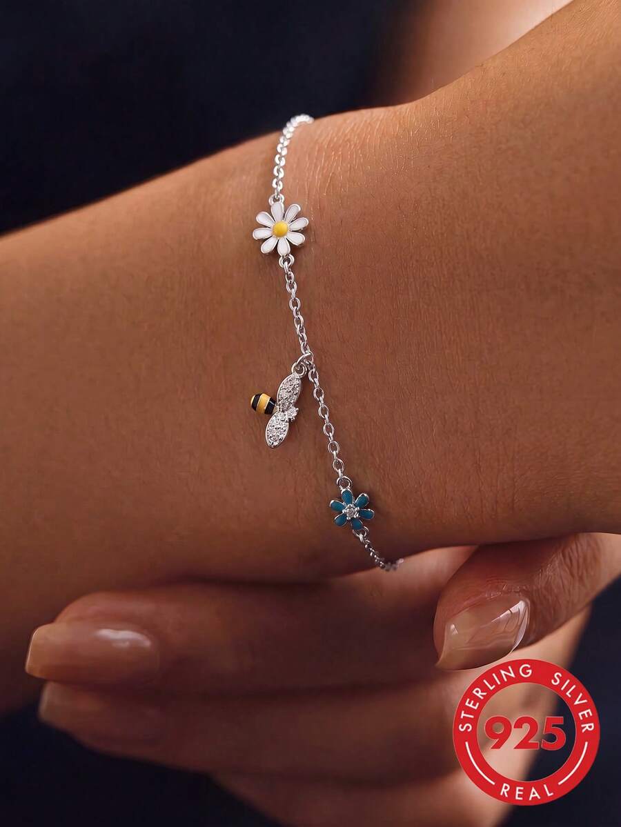 1pc S925 Sterling Silver Mori Style Fresh Ins Rhinestone Daisy & Bee Pendant Bracelet For Women, Sweet Cute Personalized Exquisite Niche Design, Versatile Gentle Commute Elegant Daily Matching Elegant Jewelry, Holiday Gift For Friends Birthday - Flowers - View 1