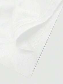 It Features A Breathable And Comfortable Design, A Slightly Dropped Shoulder Style, And A Round Neck Made Of Breathable Polyester Fiber. - 白色 - 查看 6