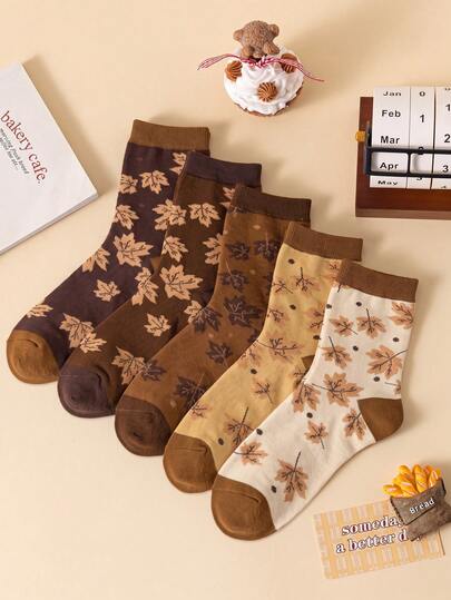 1/5 pares de calcetines de mujer con diseño de hoja de arce Maillard para otoño/invierno, paleta de colores caramelo vintage, calcetines transpirables y suaves hasta la pantorrilla, calcetines navideños, adecuados para regalos y uso diario