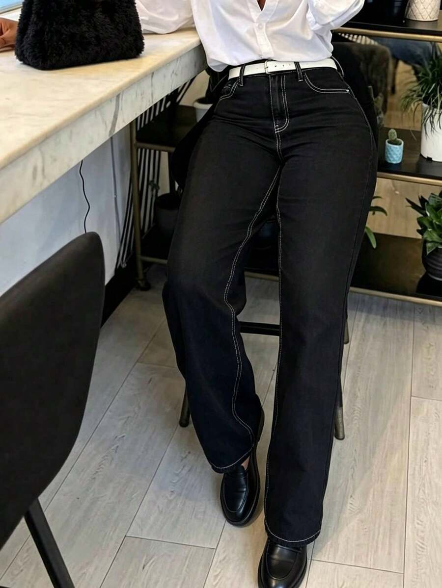 女款火焰刺繡寬鬆直筒牛仔褲 - 黑色 - 查看 1