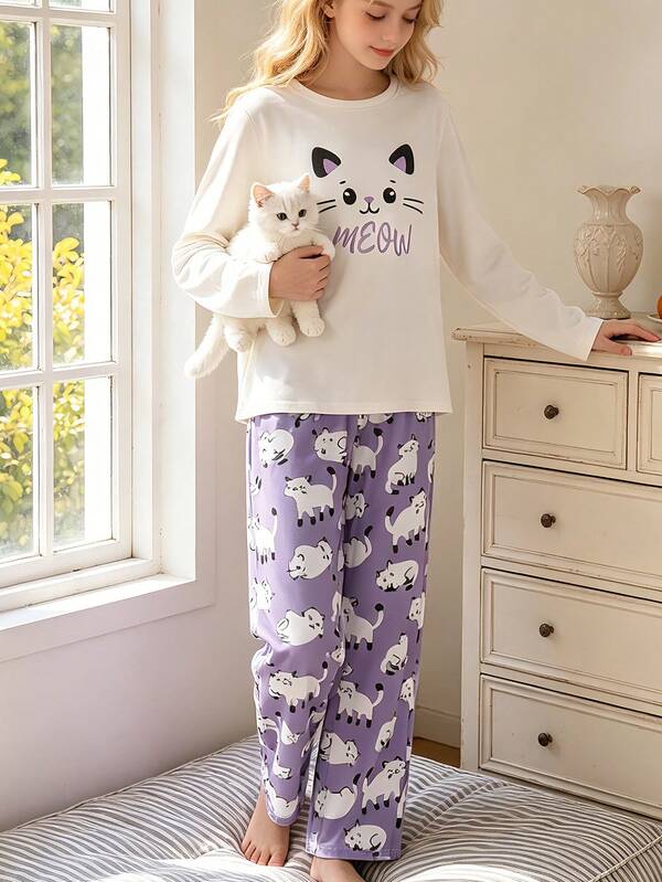 This Fashionable Casual Spring/Autumn Girls' Loungewear Set Includes A White Long-Sleeve Top With A Cute Cat Print And Matching Long Pants Also Featuring A White Cat Print. The Fabric Is Comfortable And Versatile, Suitable For Daily Home Wear, And Makes An Ideal Gift For Girls.