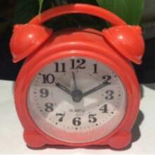 Retro Double Bell Quartz Alarm Clock For Bedrooms And Students - 1PC. - View 6