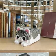 947pcs Astronaut/1011pcs Crocodile Storage Box Assembly Ornament, Multi-Color Cat Assembly Building Blocks Micro Particle Building Blocks Tissue Box Toy, Creative Assembly Gift - Multicolor - View 13