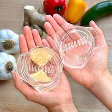 Manual Garlic ,Manual Garlic Crusher And Mincer, Transparent Twisting Garlic Chopper Tool, Multi-Functional Handheld Grinder For Ginger, Nuts, Herbs And Spices, Easy To Clean Kitchen Gadget - White - View 4
